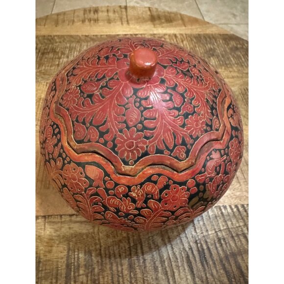Mexican Handcrafted Decorative Red & Black Lidded Gourd Bowl With Floral & Fish - Picture 1 of 8